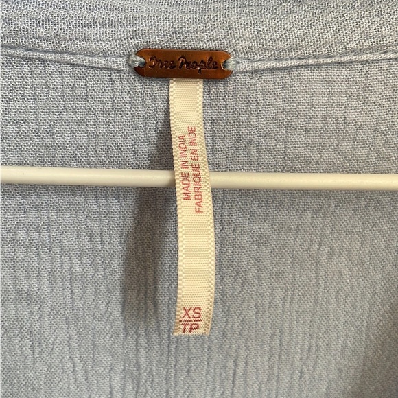 Free people light blue blouse size XS - Picture 4 of 6